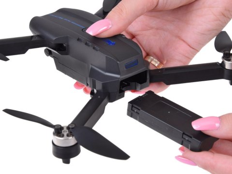 Latający quadcopter Dron model zdalnie sterowany składany kamera RC0658 Latający quadcopter Dron model zdalnie sterowany składany kamera RC0658