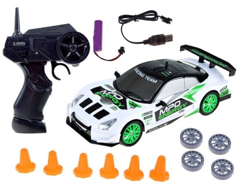 Samochód zdalnie sterowany do driftu AUTO drift pilot RC pachołki RC0506 Samochód zdalnie sterowany do driftu AUTO drift pilot RC pachołki RC0506