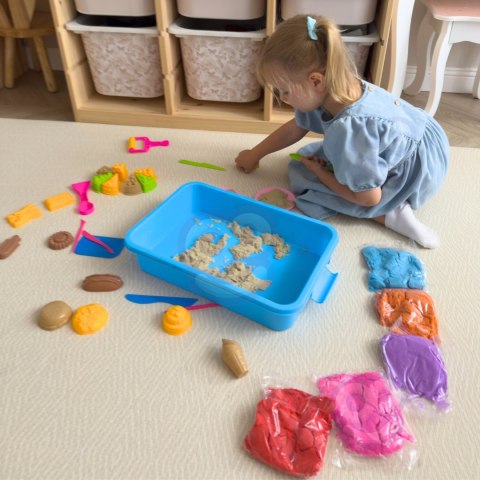 WOOPIE Piasek Kinetyczny 1,2 kg Zestaw Restauracja Stolik z Foremkami