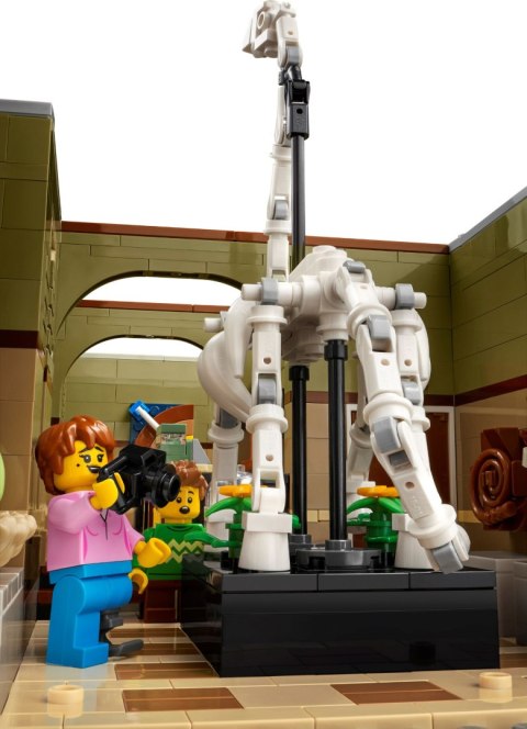 LEGO 10326 Muzeum Historii Naturalnej LEGO 10326 Muzeum Historii Naturalnej
