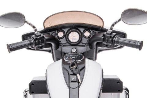 LEAN CARS Motor Na Akumulator Trójkołowy Goldwing Biały LEAN CARS Motor Na Akumulator Trójkołowy Goldwing Biały