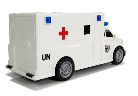 LEAN Toys Auto Ambulans z napędem Karetka Pogotowia 1:20 z dźwiękiem LEAN Toys Auto Ambulans z napędem Karetka Pogotowia 1:20 z dźwiękiem