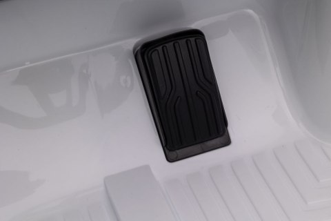 LEAN CARS Pojazd Na Akumulator Mercedes G500 Biały 4x4 LEAN CARS Pojazd Na Akumulator Mercedes G500 Biały 4x4