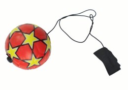 LEAN TOYS Piłka Nożna PU Na Gumce Jojo Do Odbijania 6 cm Czerwona Gwiazdki