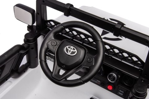 LEAN CARS Auto Na Akumulator Toyota FJ Biała 4x4 LEAN CARS Auto Na Akumulator Toyota FJ Biała 4x4