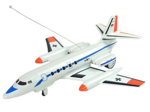 LEAN Toys Zdalnie Sterowany Samolot Pasażerski Światła 40 Mhz Pilot LEAN Toys Zdalnie Sterowany Samolot Pasażerski Światła 40 Mhz Pilot