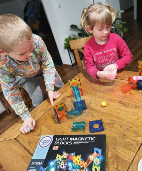 WOOPIE Klocki Magnetyczne Tor Kulkowy Świetlny 49 el. WOOPIE Klocki Magnetyczne Tor Kulkowy Świetlny 49 el.