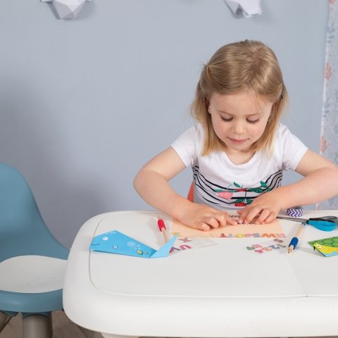 SMOBY Stolik Ogrodowy lub do pokoju Biały SMOBY Stolik Ogrodowy lub do pokoju Biały